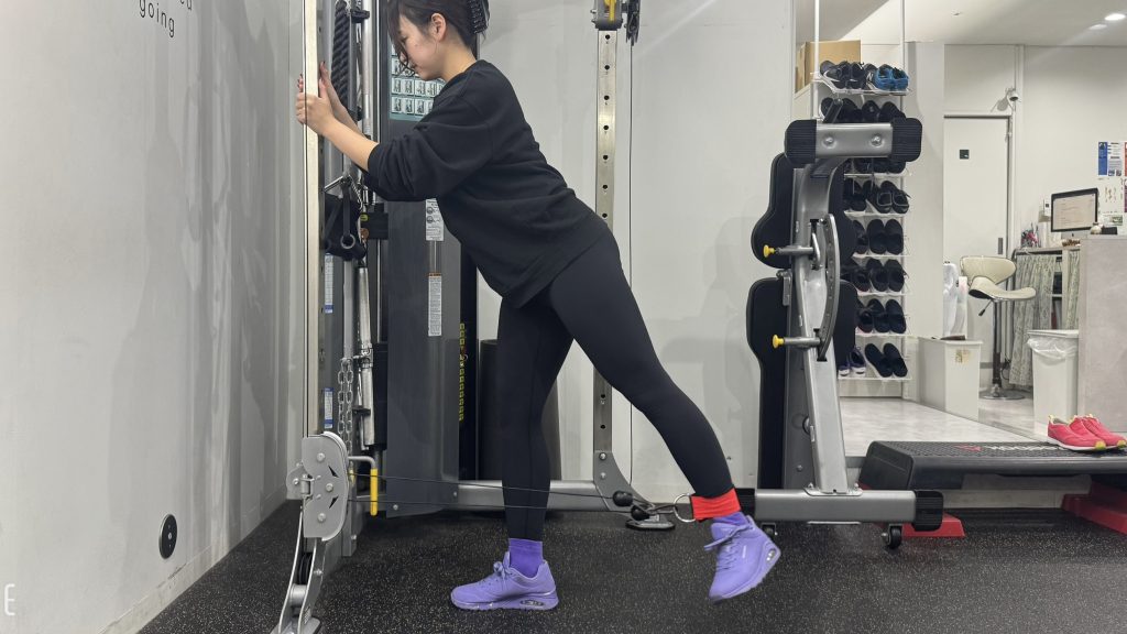 ケーブルキックバック フォーム