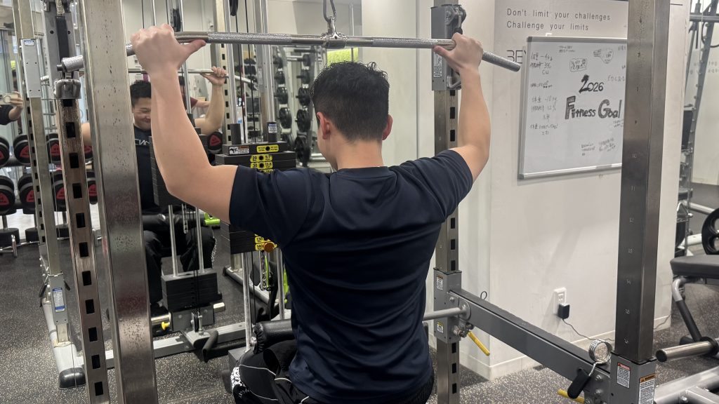 ラットプルダウン　重量重たすぎる